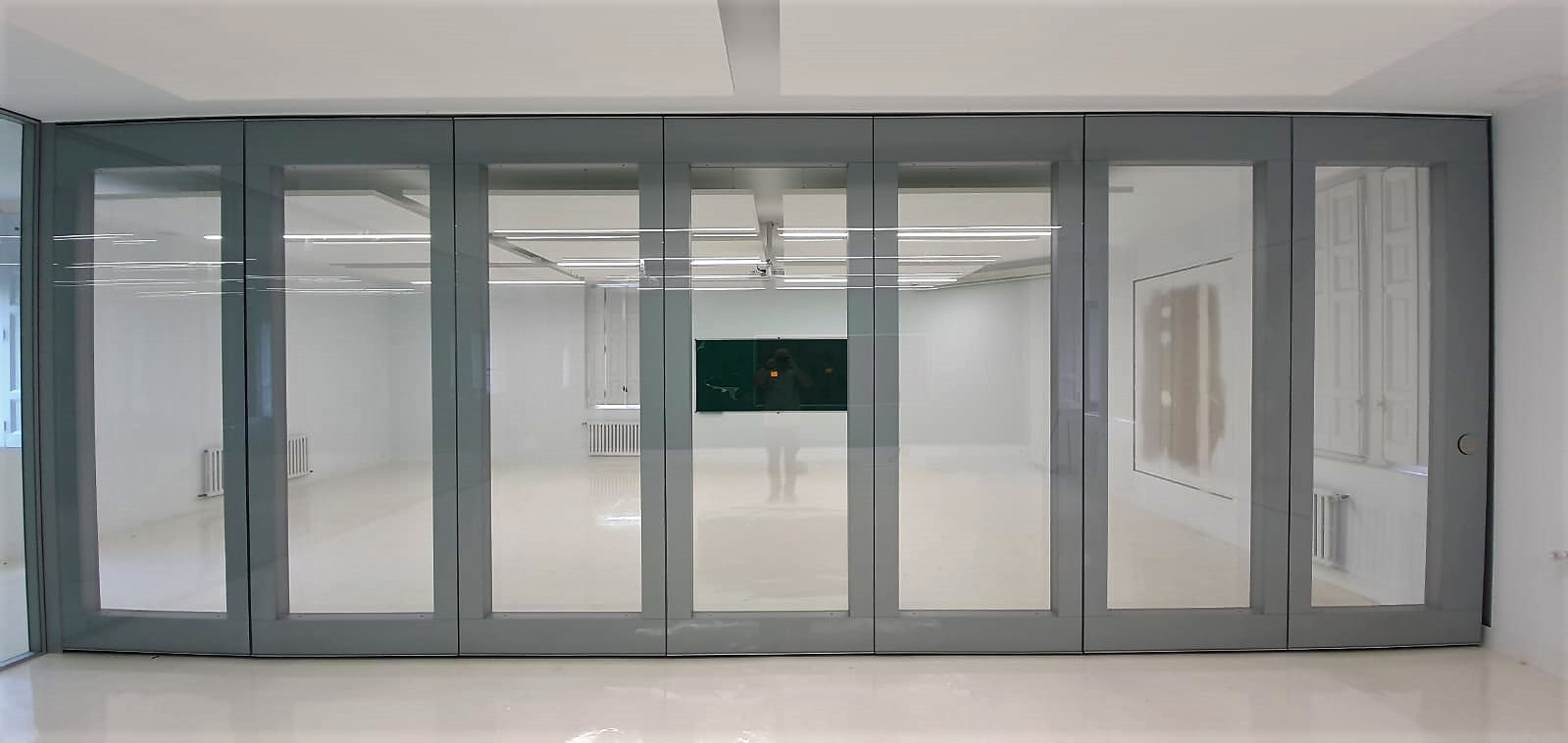 ACUSTIFLEX-GLASS-02